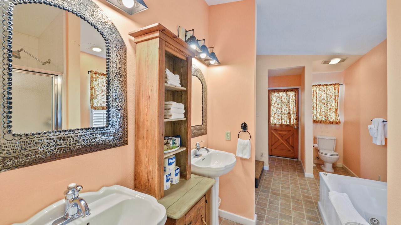 Photo of Bathroom in Gruene