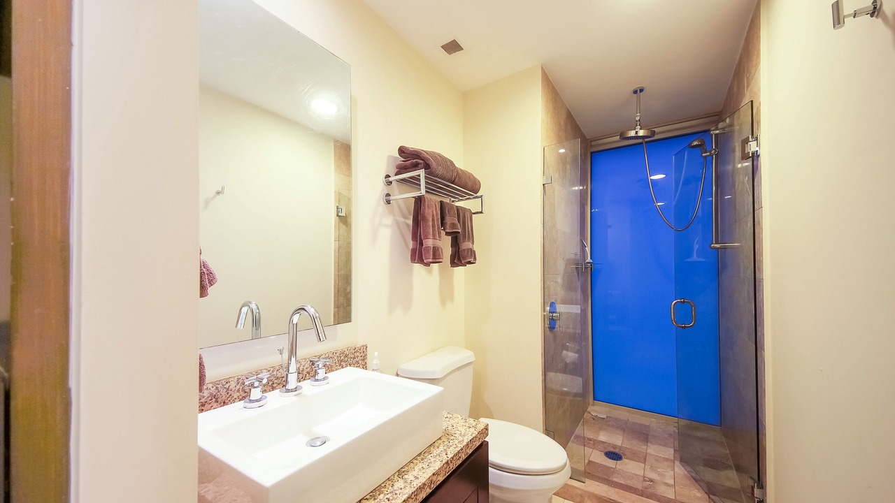 Photo of Bathroom in North Hotel Zone