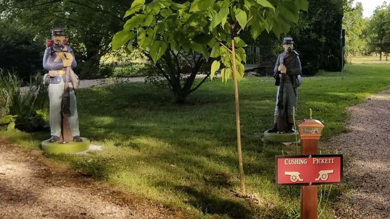 Photo of Others in Gettysburg