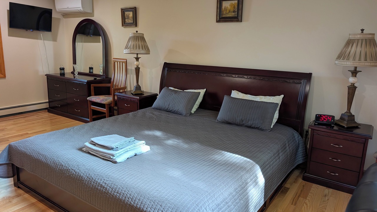 Photo of Bedroom in Osterville