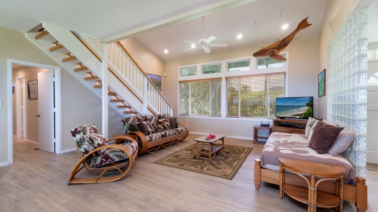 Photo of Livingroom in Mokuleia