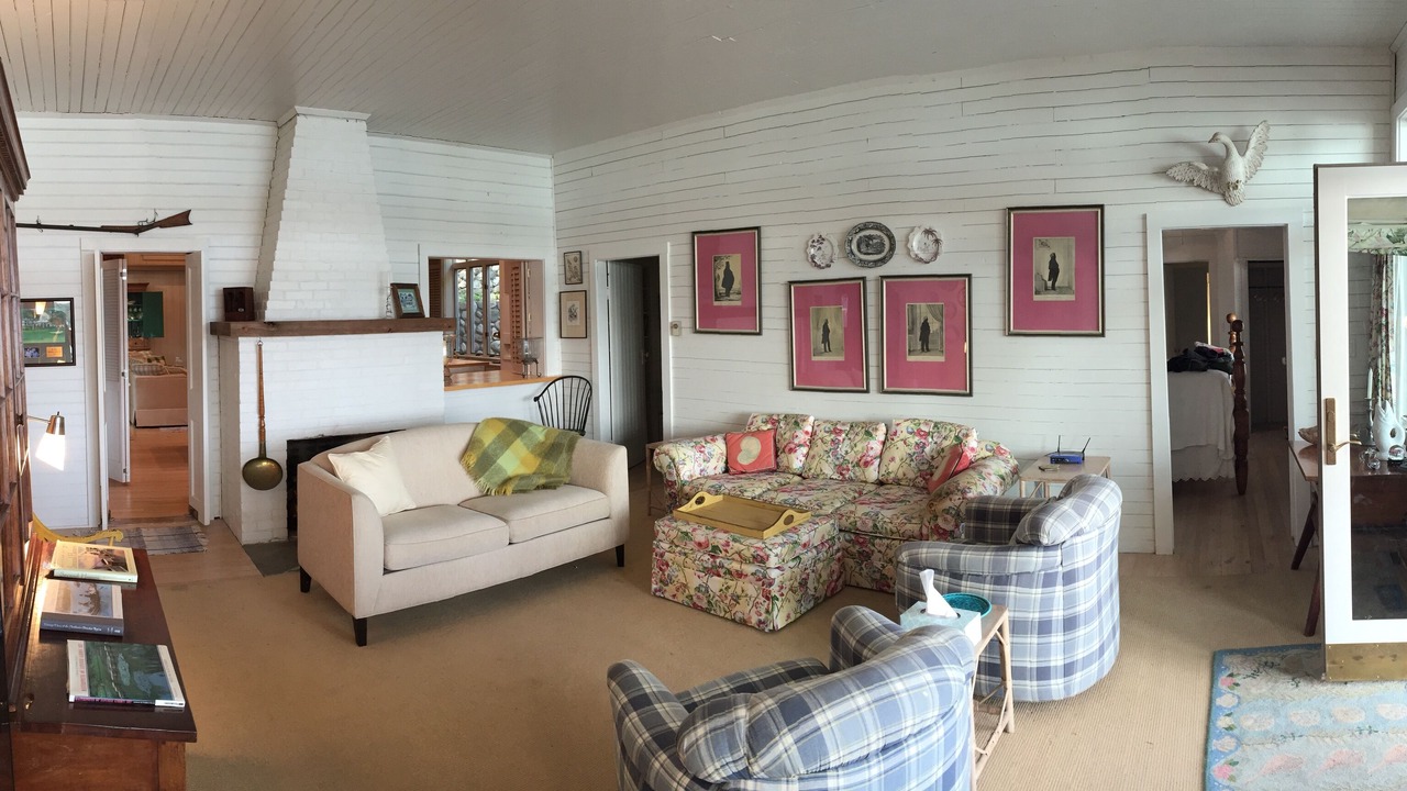 Photo of Livingroom in Walloon Lake