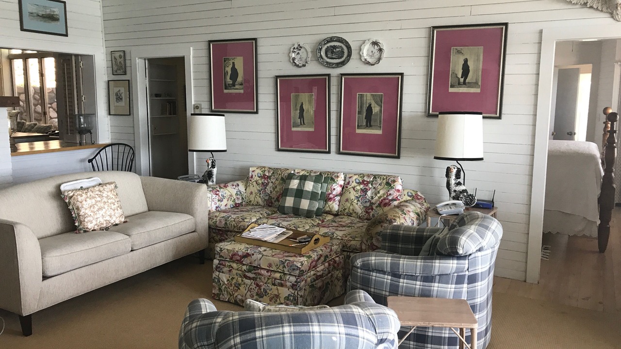 Photo of Livingroom in Walloon Lake