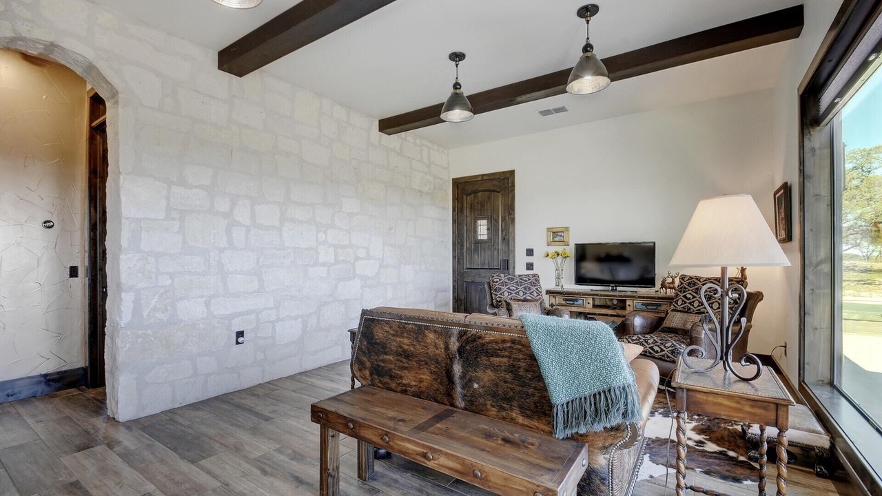 Photo of Livingroom in Fischer