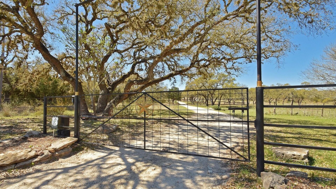 Photo of Outdoor in Fischer