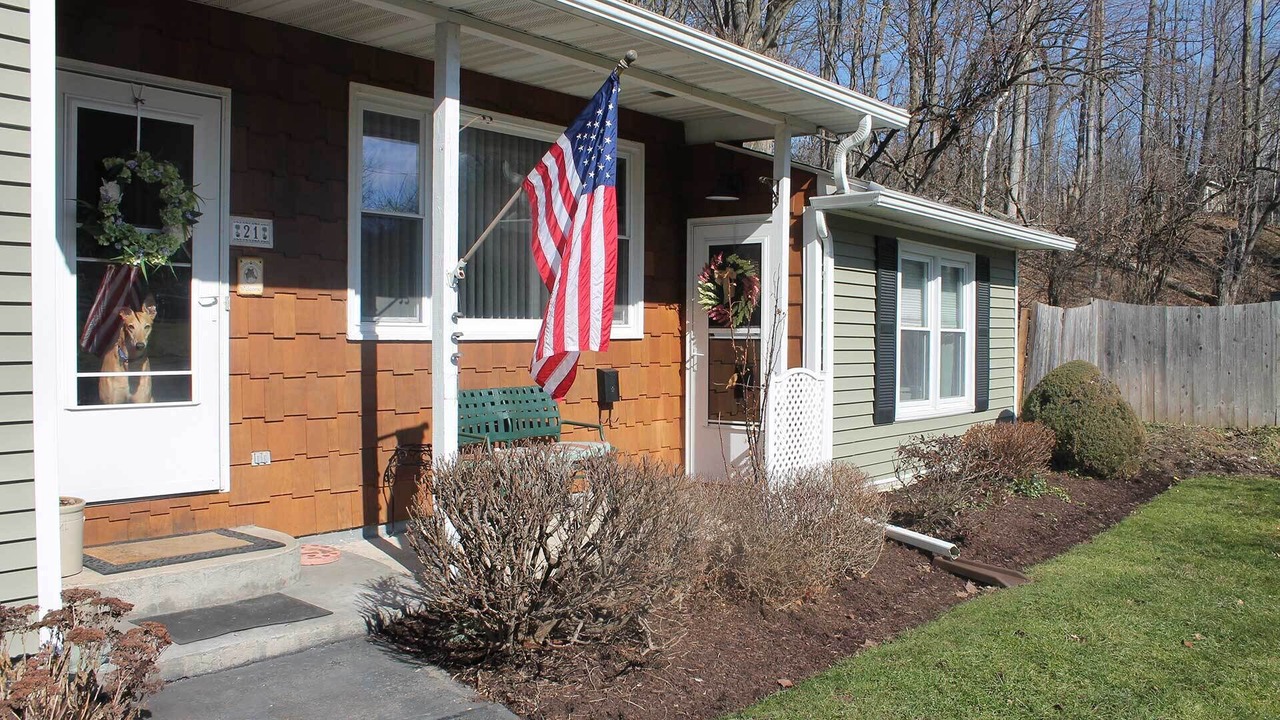 Photo of Outdoor in Clinton