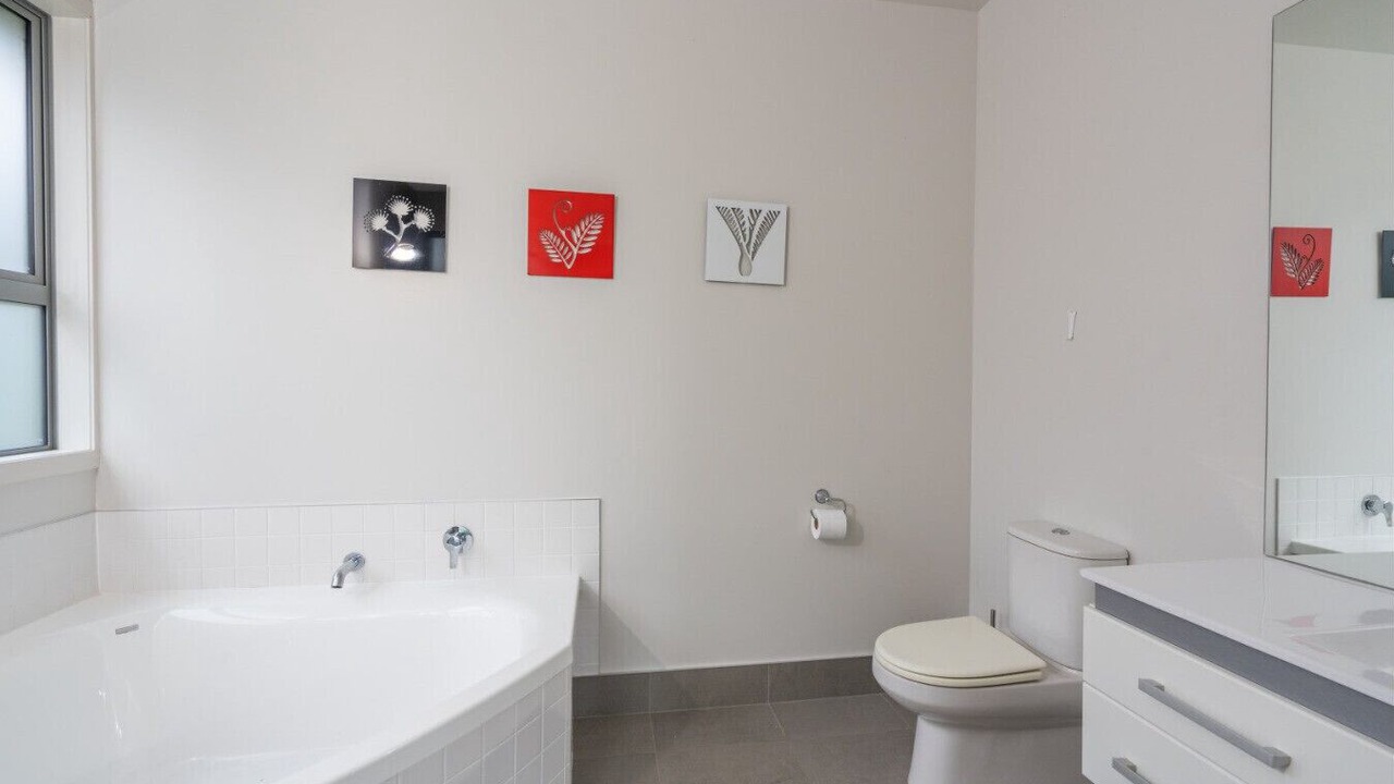 Photo of Bathroom in Rainbow Point