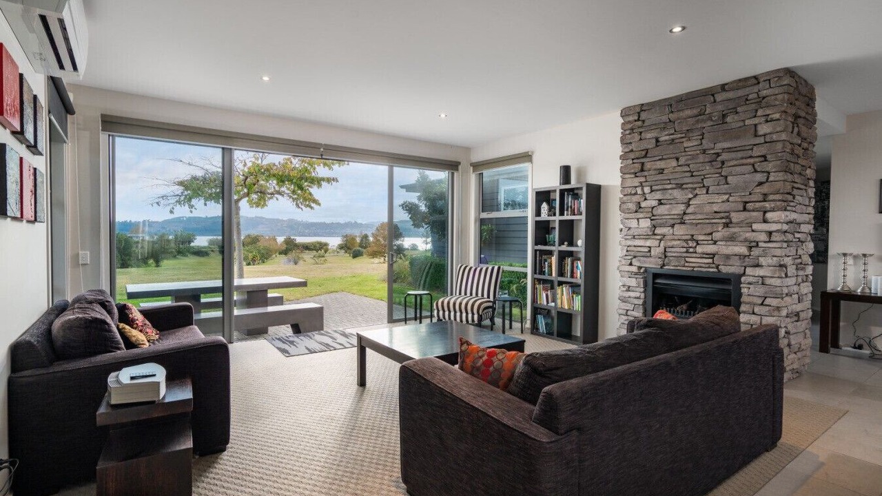 Photo of Livingroom in Rainbow Point