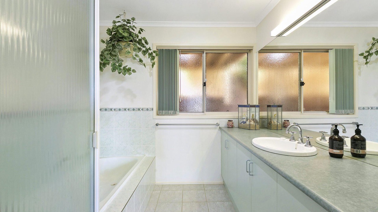 Photo of Bathroom in Aireys Inlet