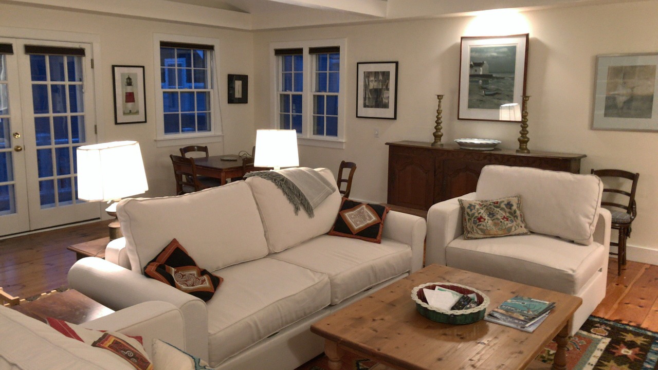 Photo of Livingroom in Siasconset