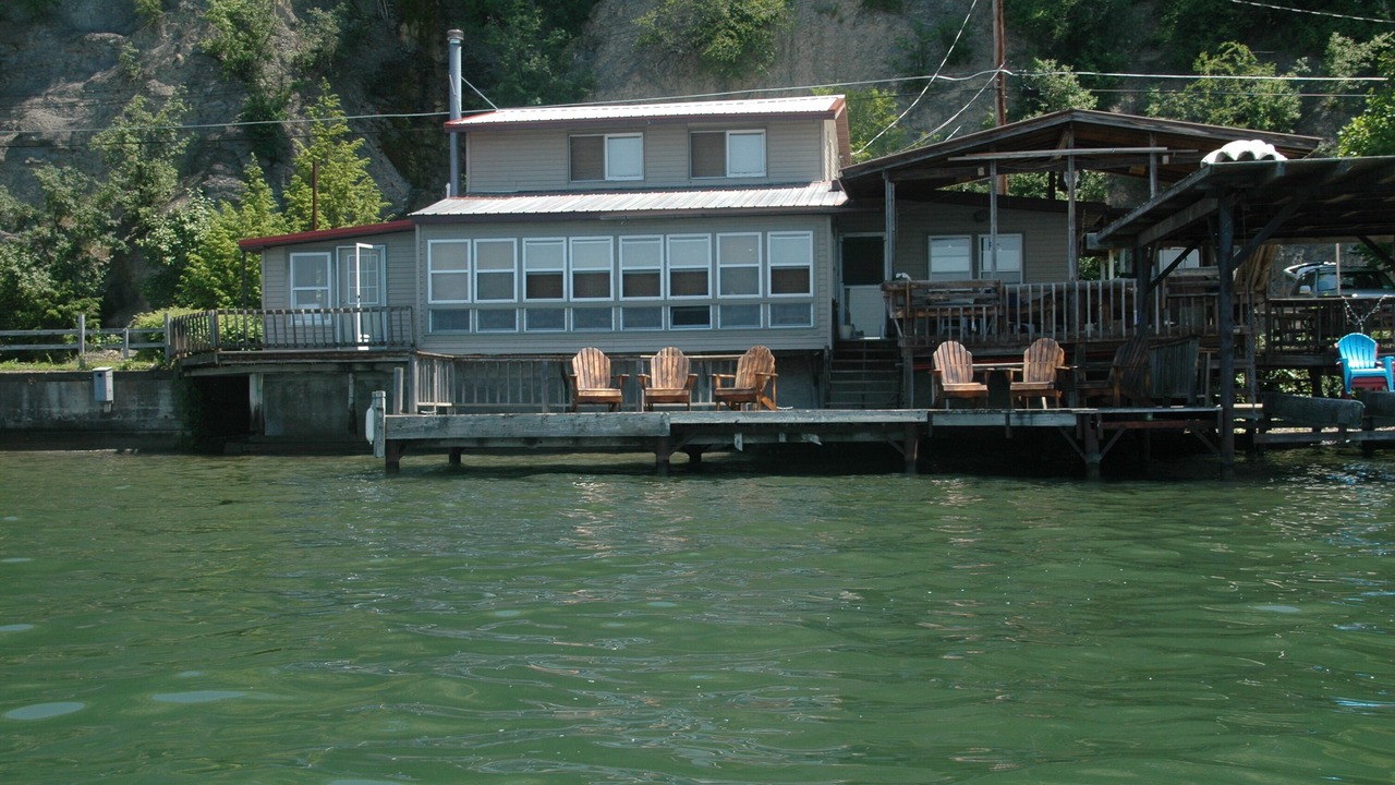 Photo of Others in King Ferry