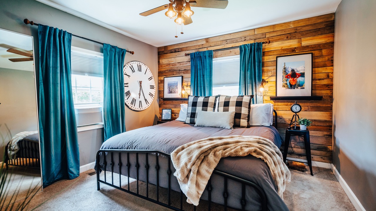 Photo of Bedroom in West Fairfax