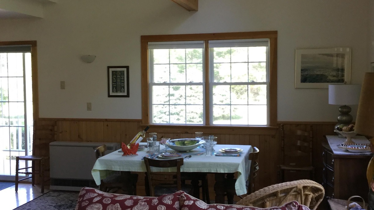 Photo of Livingroom in Ocean Point