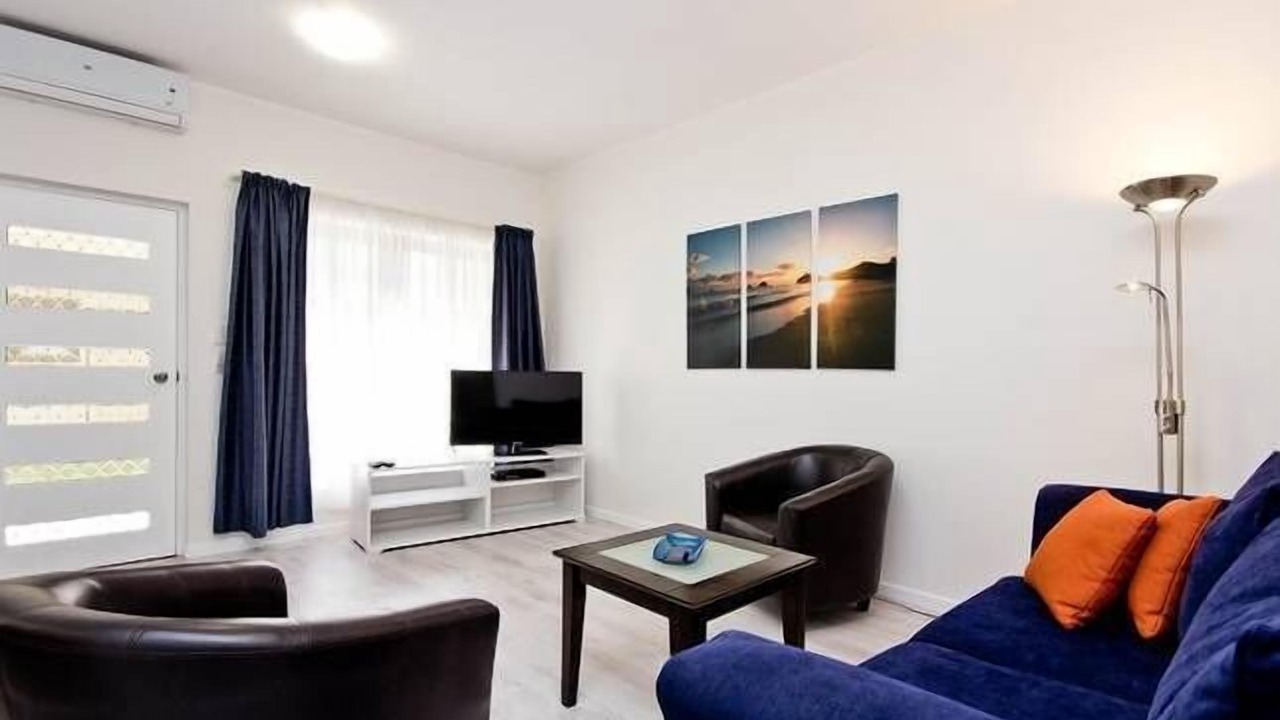 Photo of Livingroom in West Beach