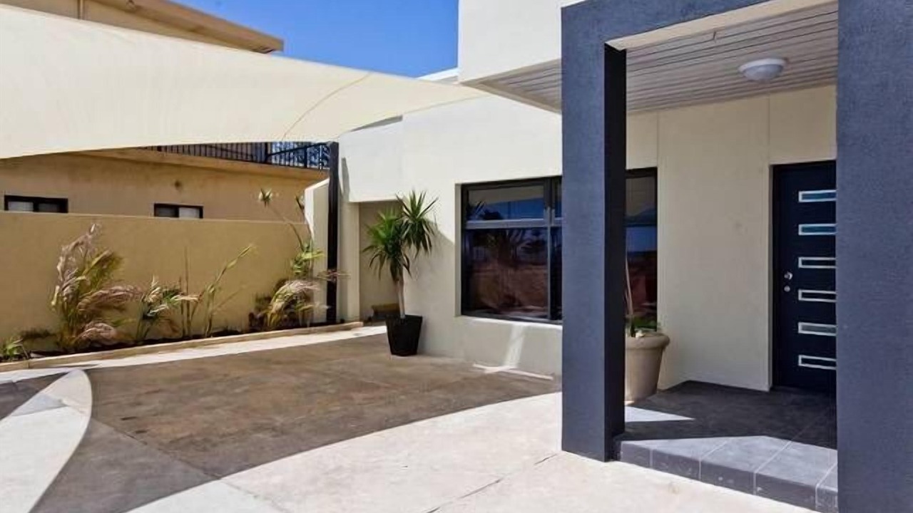 Photo of Outdoor in West Beach