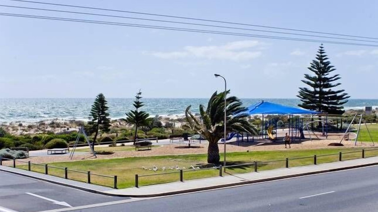 Photo of Others in West Beach