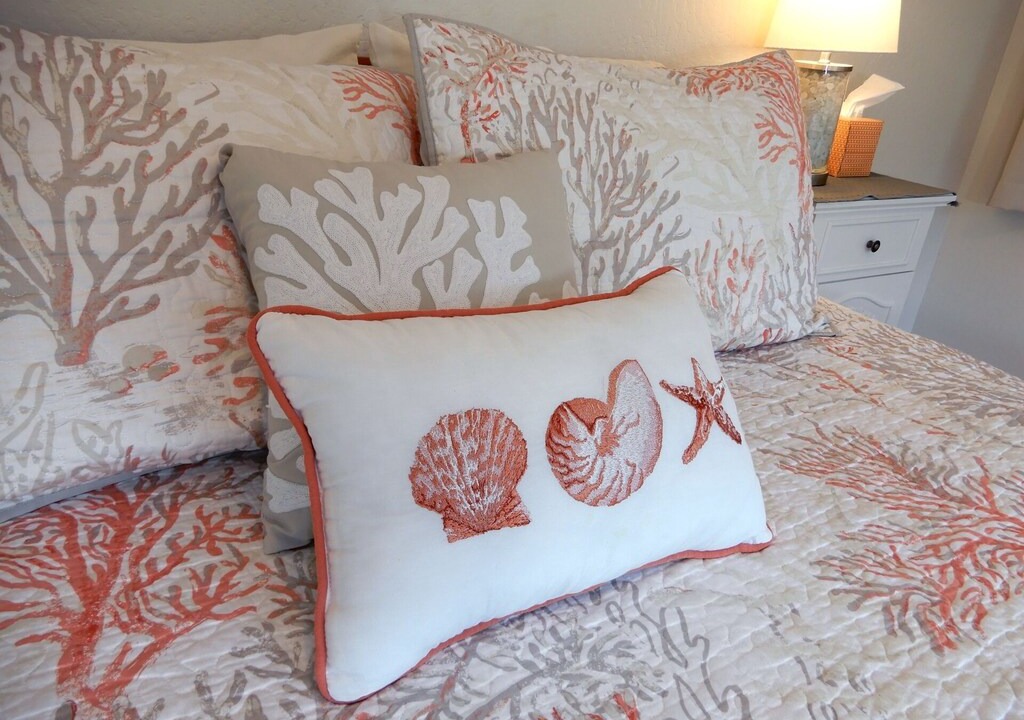 Photo of Bedroom in Opal Cliffs