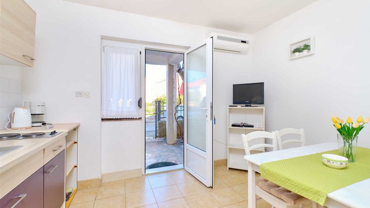 Photo of Kitchen in Cove Murtar