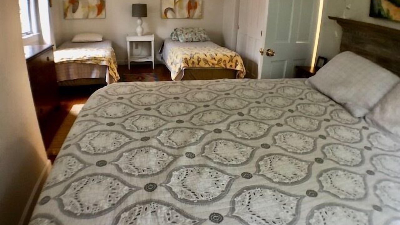 Photo of Bedroom in Orleans