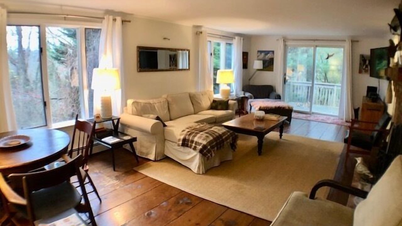 Photo of Livingroom in Orleans