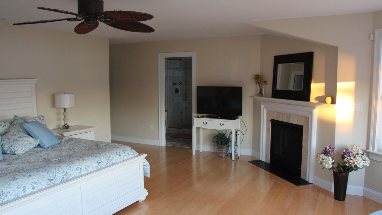 Photo of Bedroom in Buzzards Bay