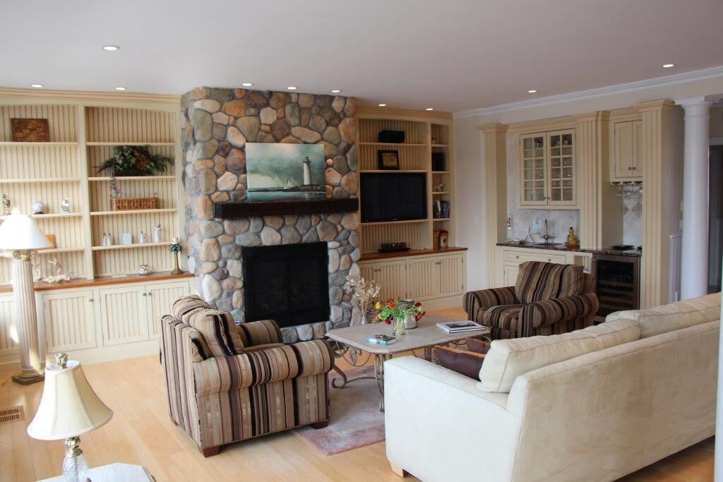 Photo of Livingroom in Buzzards Bay