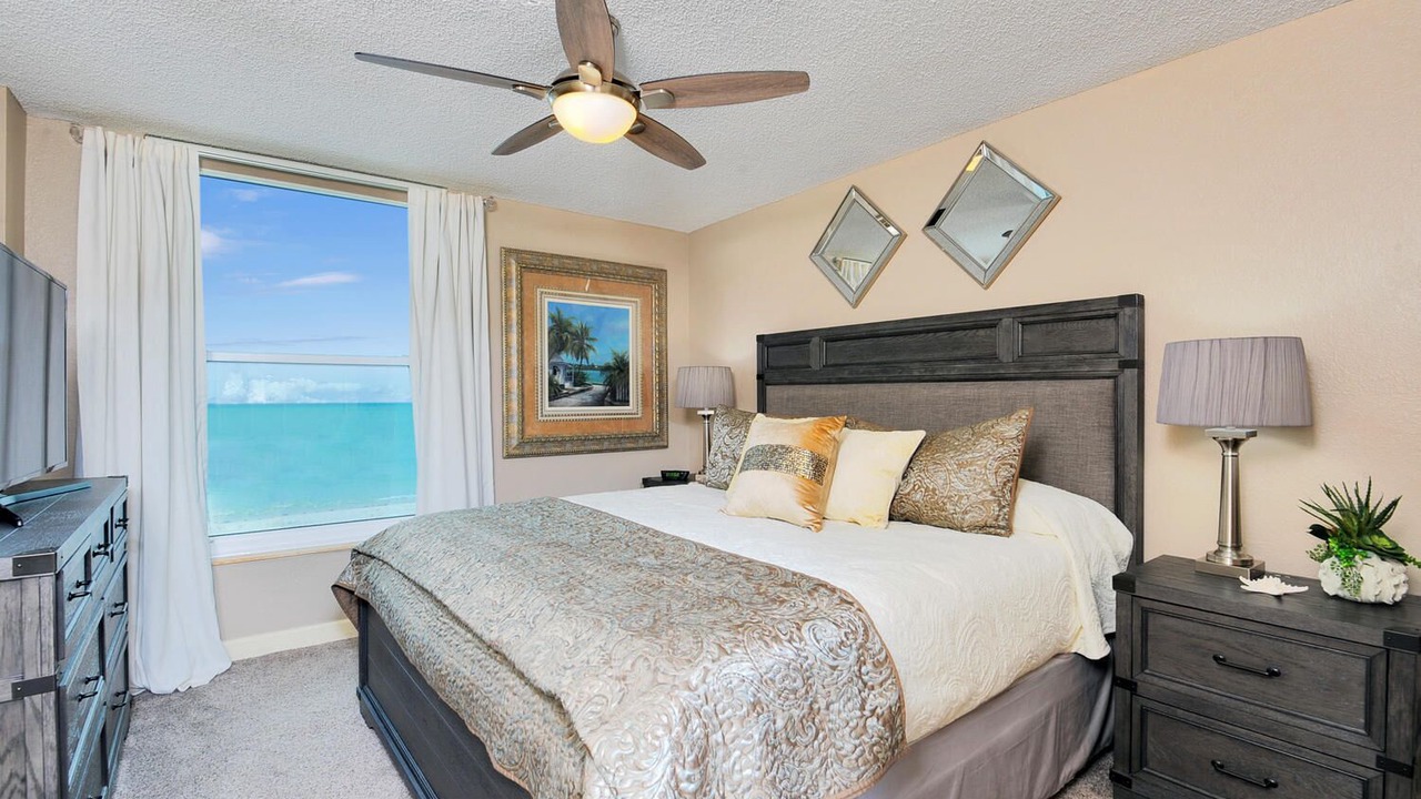 Photo of Bedroom in Madeira Beach