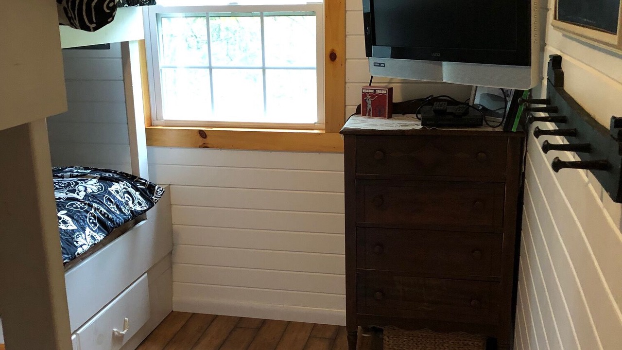 Photo of Bedroom in Frontenac