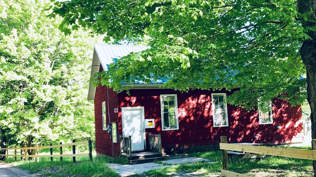 Photo of Bedroom in Frontenac