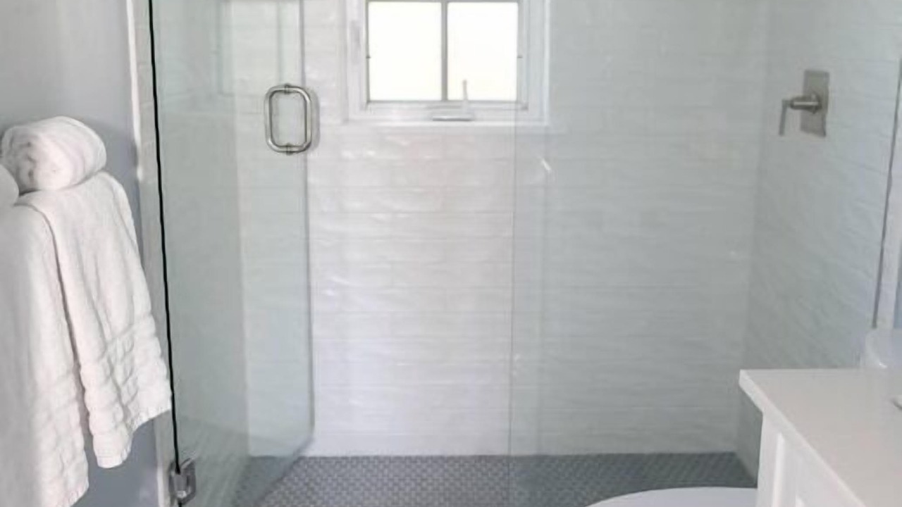 Photo of Bathroom in Tom Nevers