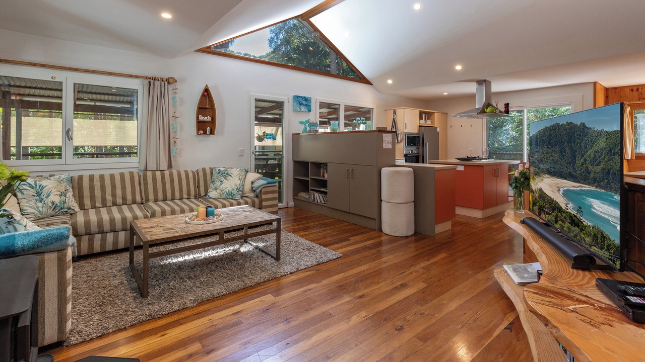 Photo of Livingroom in Elizabeth Beach