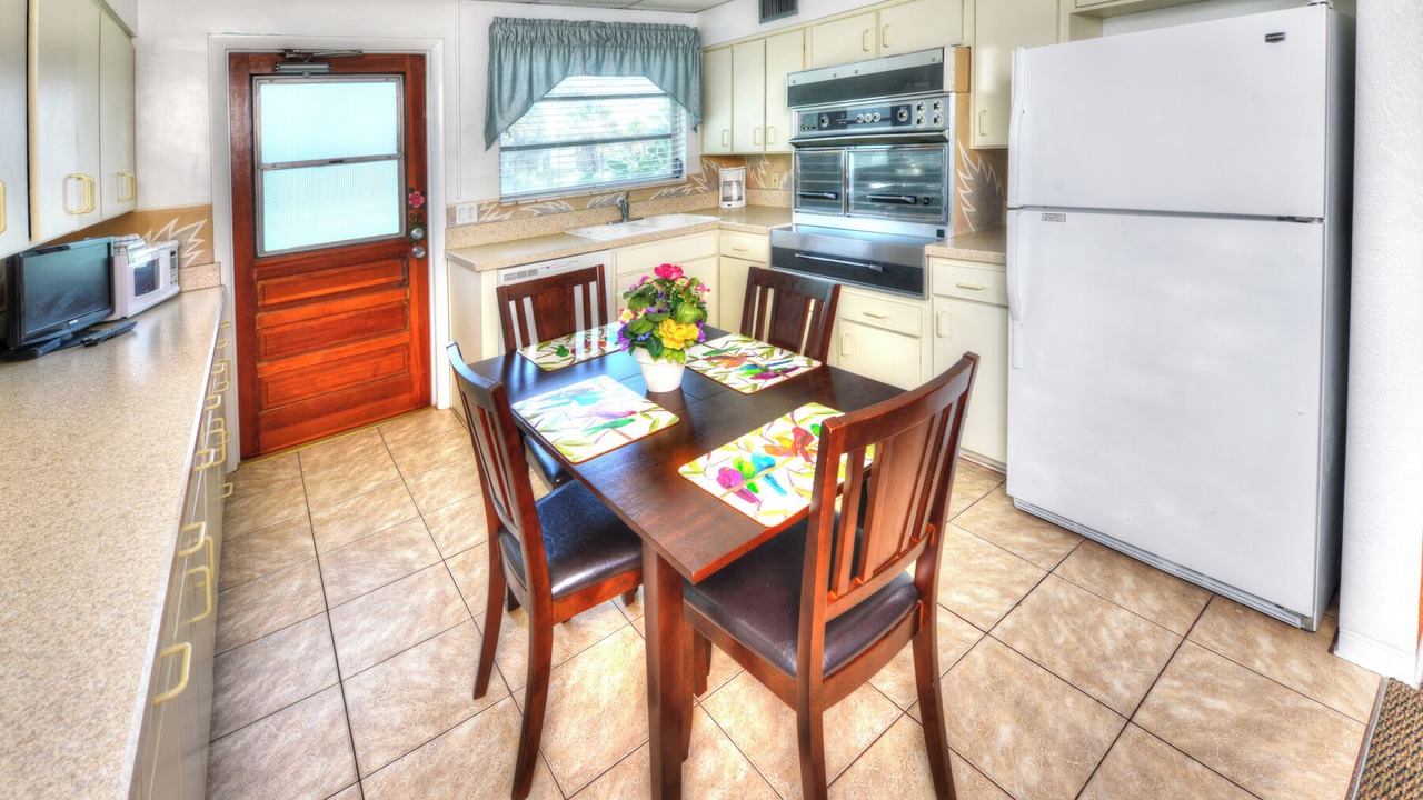 Photo of Others in Cate Gray