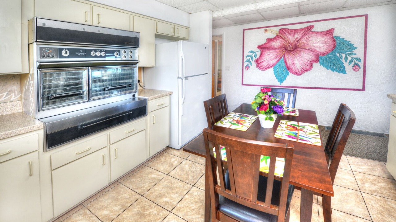 Photo of Others in Cate Gray