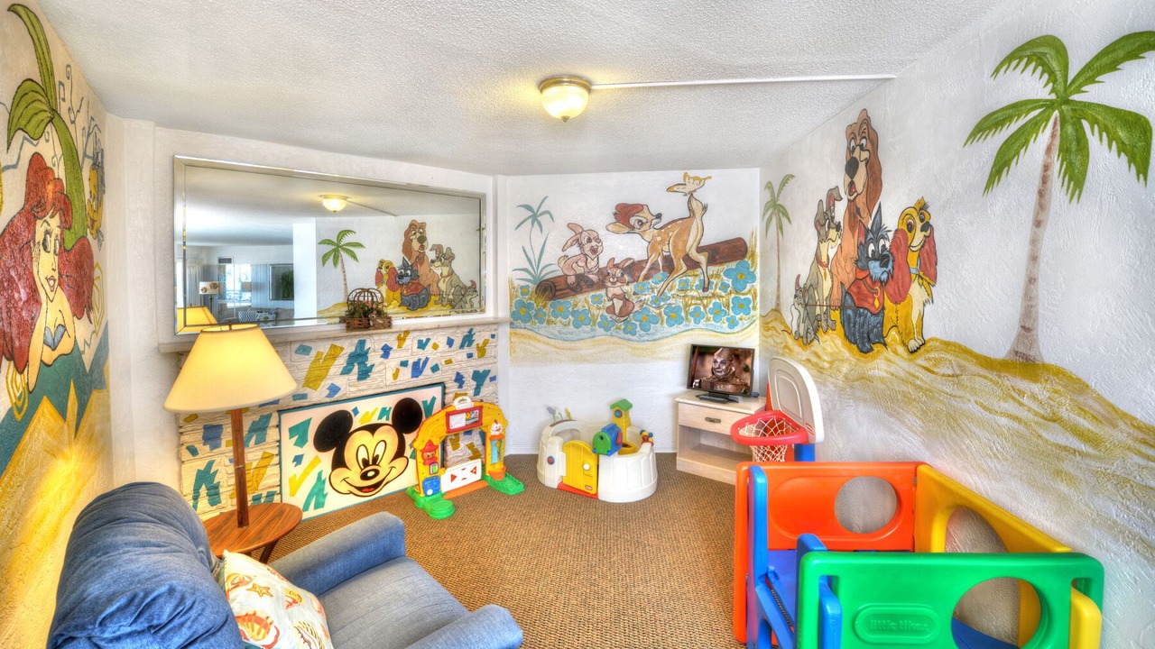 Photo of Others in Cate Gray