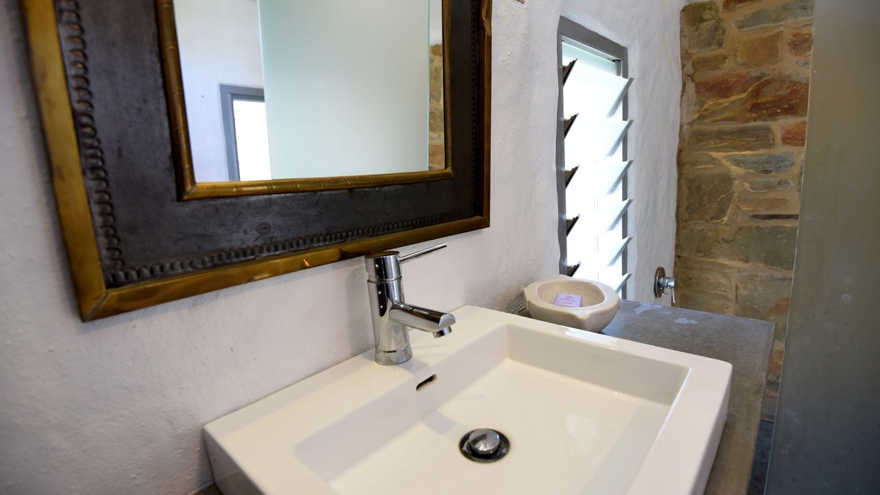 Photo of Bathroom in Castlemaine