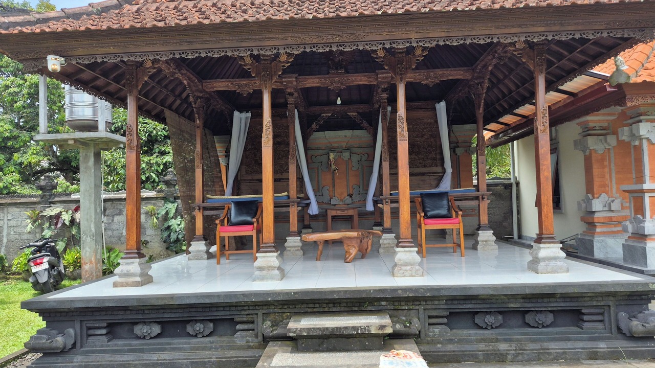 Photo of Outdoor in Selat