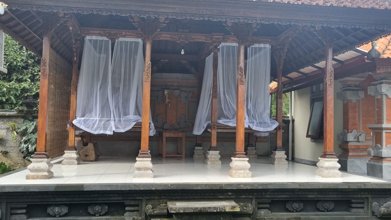 Photo of Outdoor in Selat
