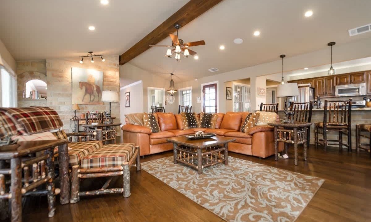 Photo of Livingroom in Denton