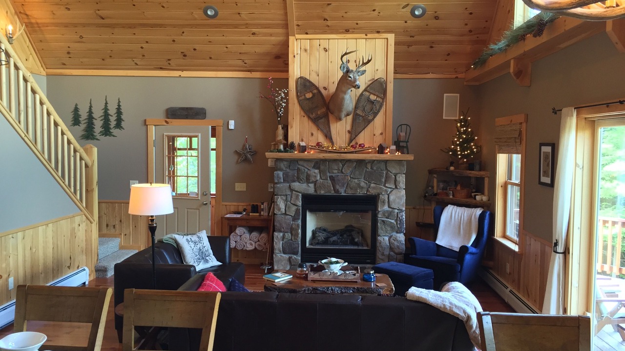 Photo of Livingroom in Rumford Center