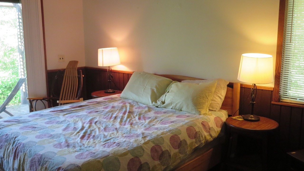 Photo of Bedroom in Burnsville