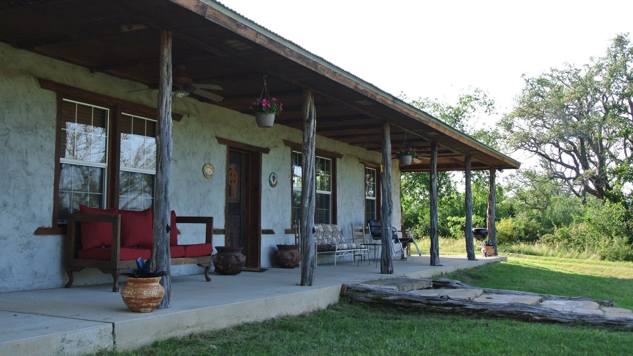 Photo of Outdoor in Lometa