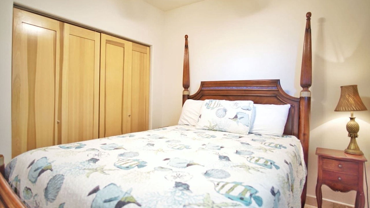Photo of Bedroom in Galveston