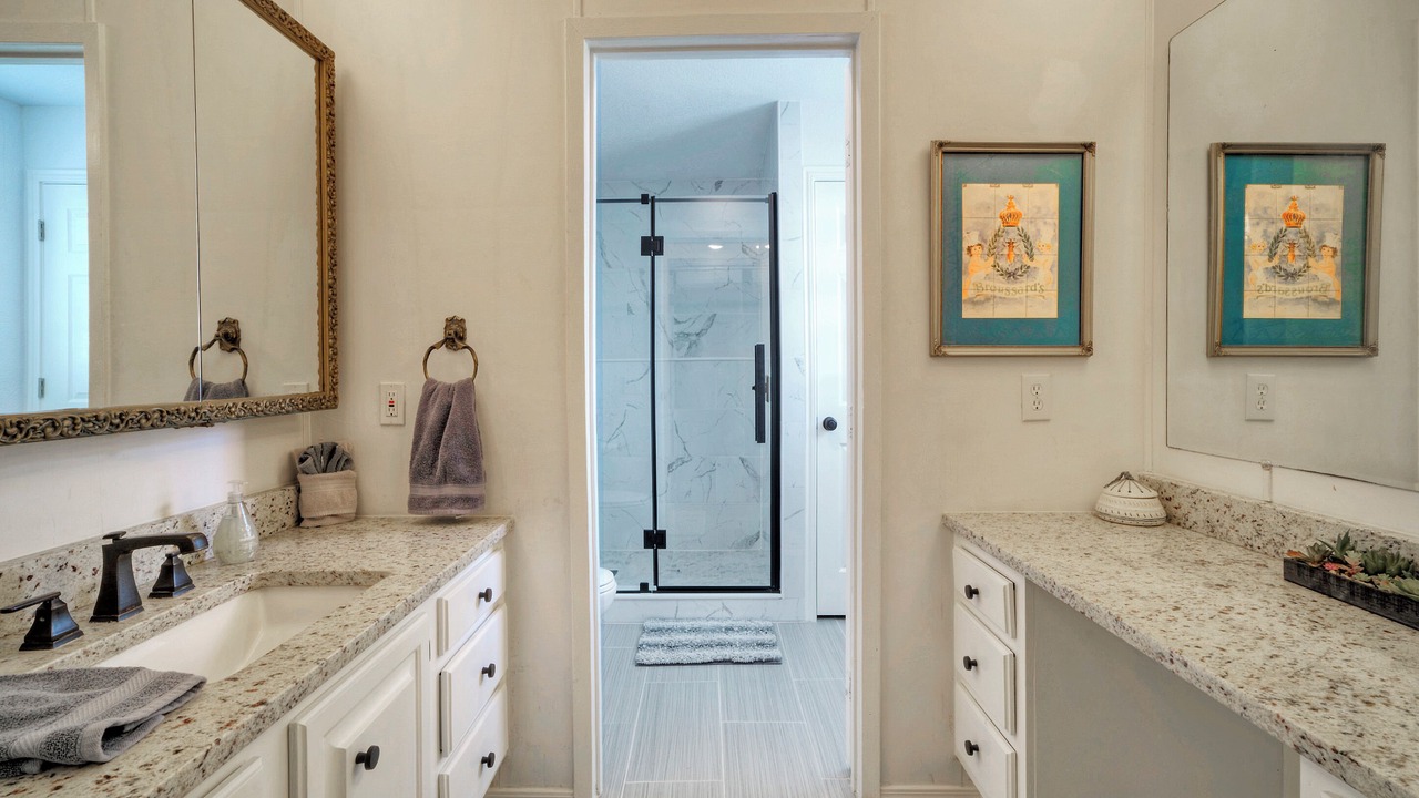 Photo of Bathroom in Burnet