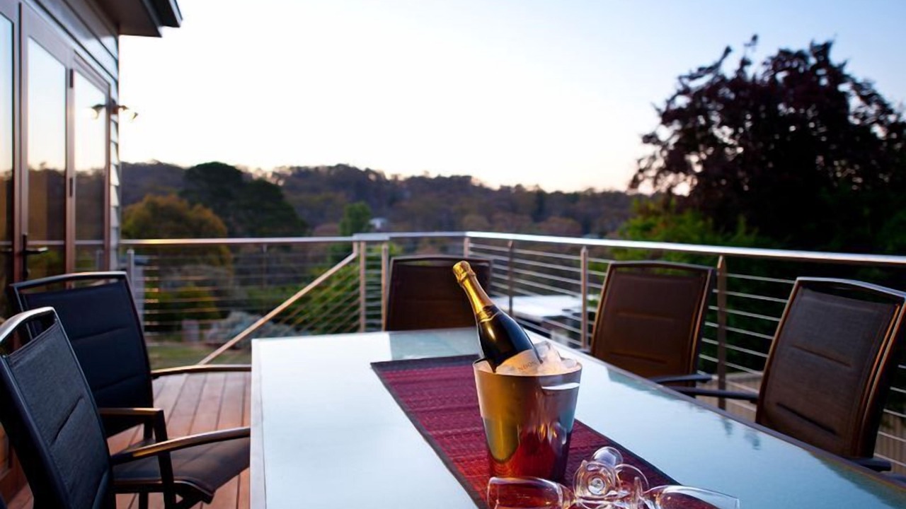 Photo of Patio Balcony in Hepburn Springs