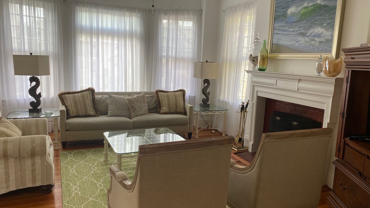 Photo of Others in Off Broadway