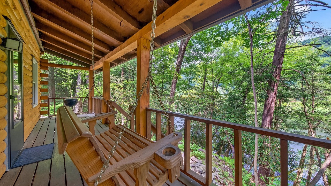 Photo of Patio Balcony in Rowland