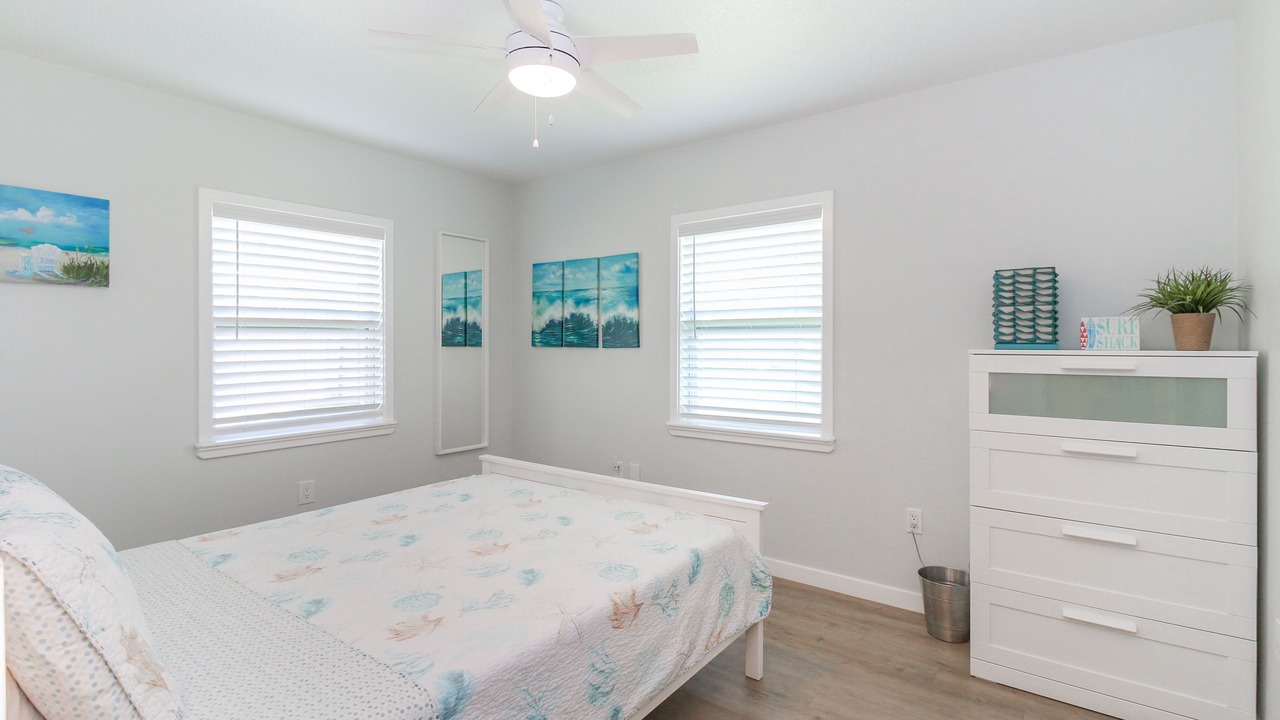 Photo of Bedroom in Melbourne Beach