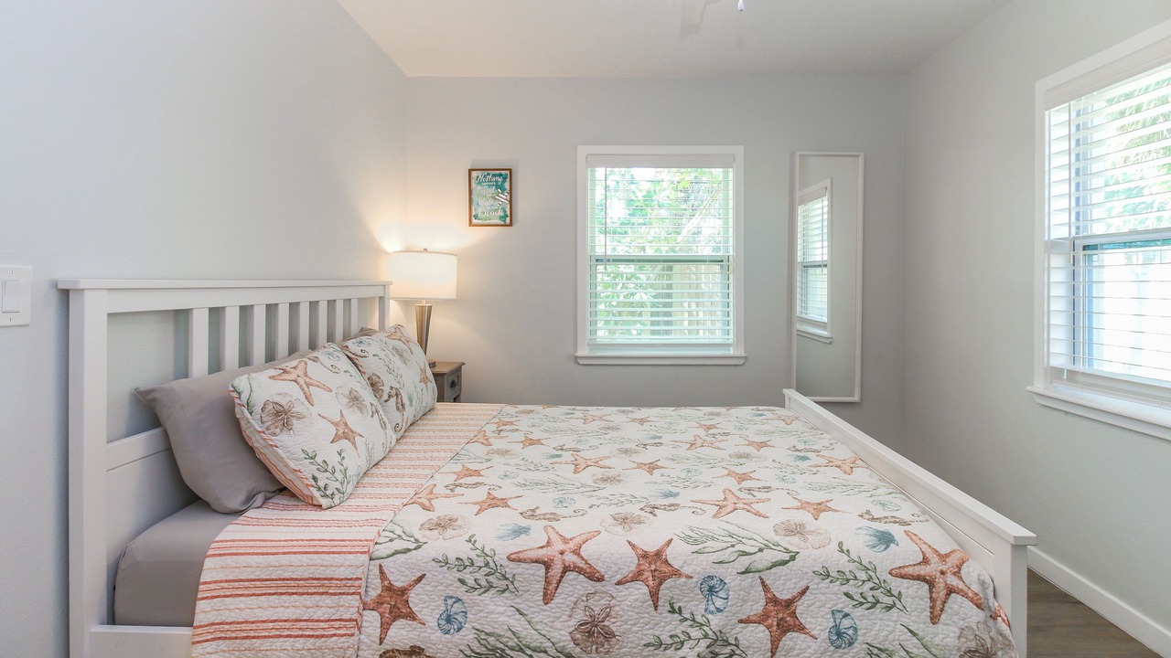 Photo of Bedroom in Melbourne Beach
