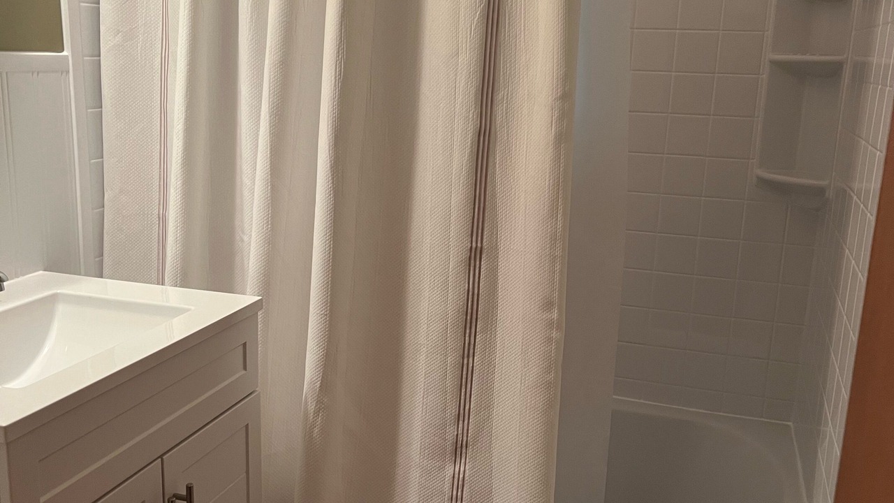 Photo of Bathroom in Niantic