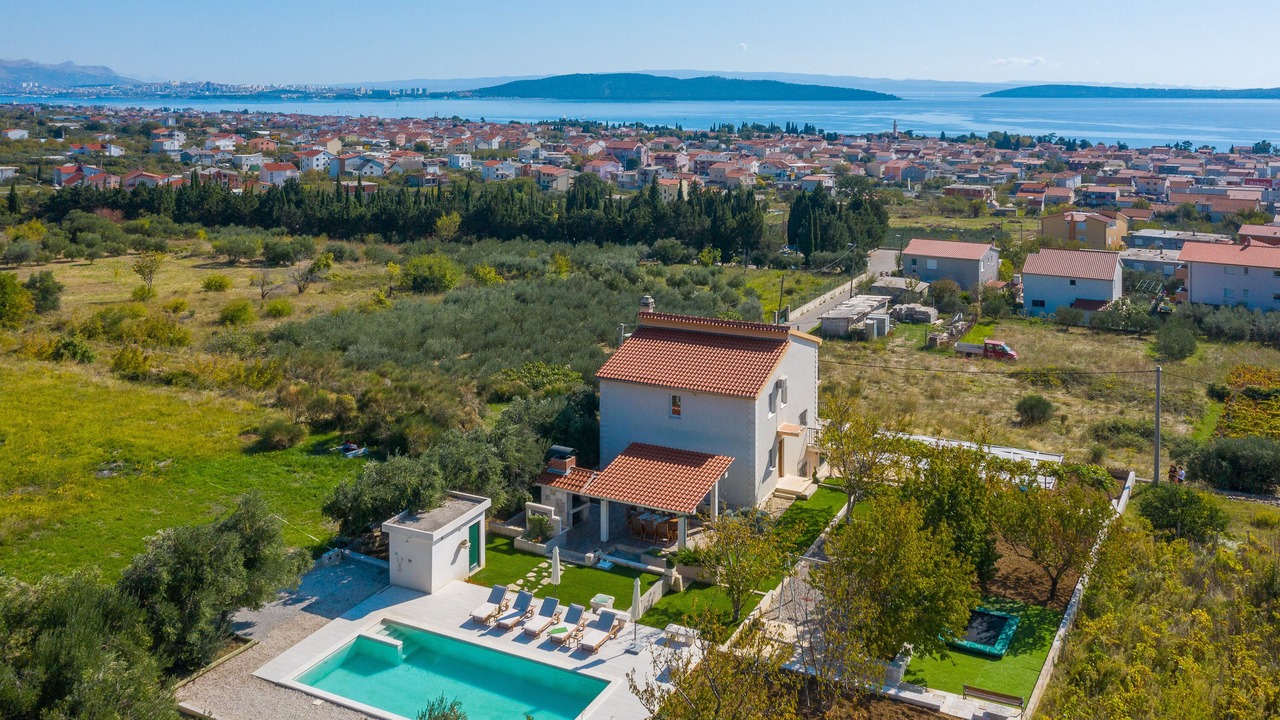 Photo of Outdoor in Kastel Luksic